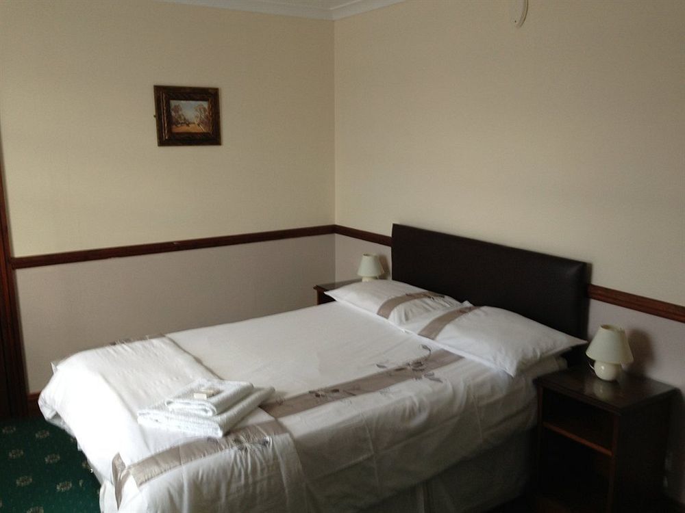 Brunel Inn Saltash Kültér fotó